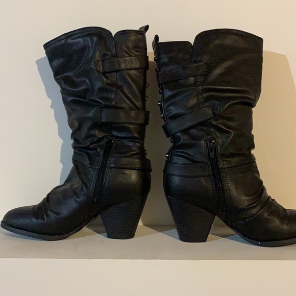 Call It Spring Boots - Picture 4 of 5